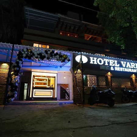 Hotel Vardhan 실바사 외부 사진